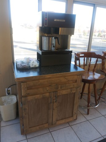Imagen de los interiores del Hotel Juniper Motel Madras. Foto 20