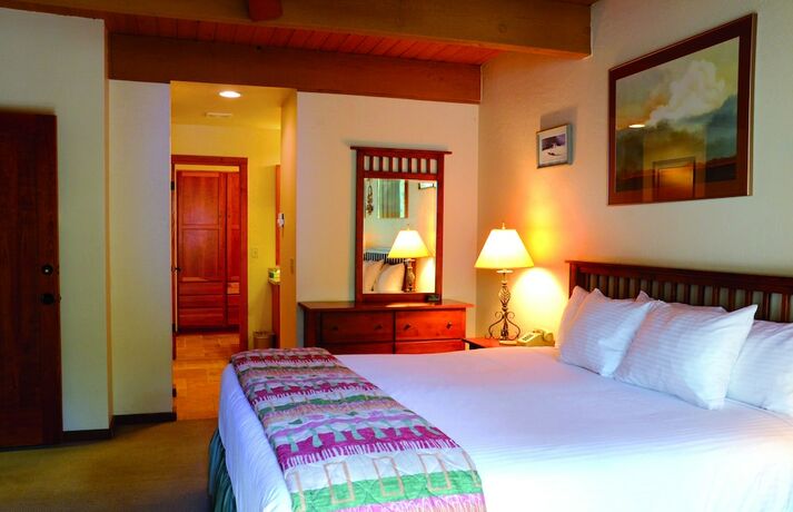 Imagen de la habitación del Hotel Junipine Resort. Foto 12