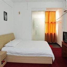 Imagen de la habitación del Hotel Junjia. Foto 3