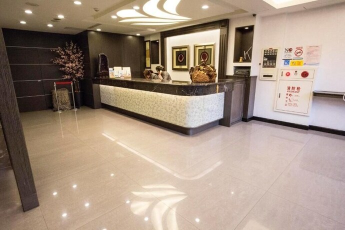 Imagen de los interiores del Hotel Junli. Foto 30
