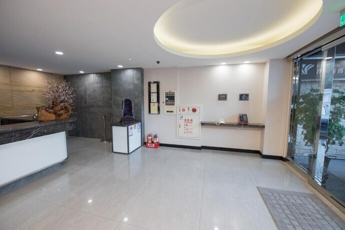 Imagen de los interiores del Hotel Junli. Foto 31