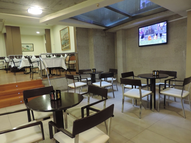 Imagen del bar/restaurante del Hotel Junquera. Foto 4