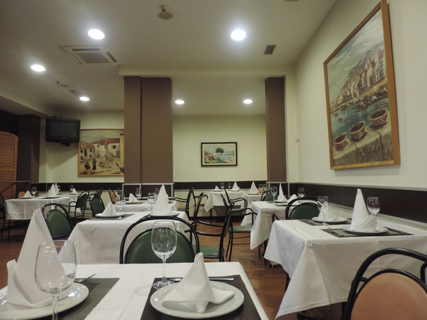 Imagen del bar/restaurante del Hotel Junquera. Foto 6