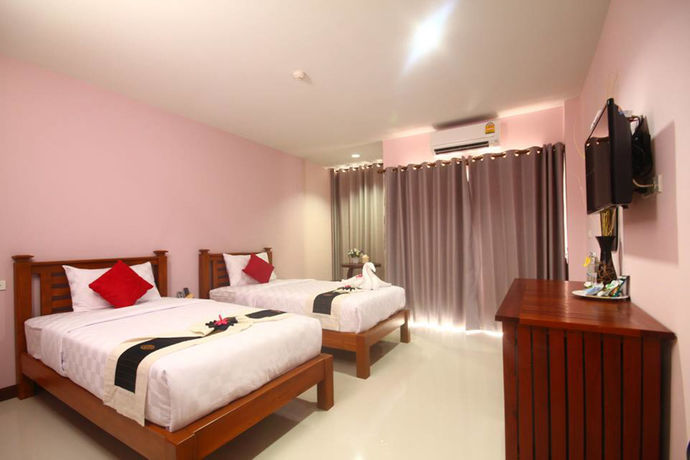 Imagen de los exteriores del Hotel Juntima Boutique. Foto 15