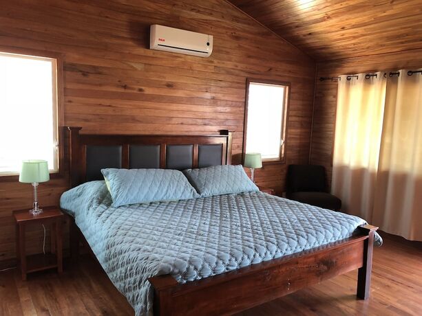 Imagen de la habitación del Hotel Juntos Cottages. Foto 16