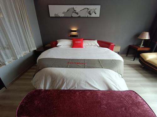 Imagen de la habitación del Hotel Junyi Jinhua Wucheng District Yongkang Street. Foto 16