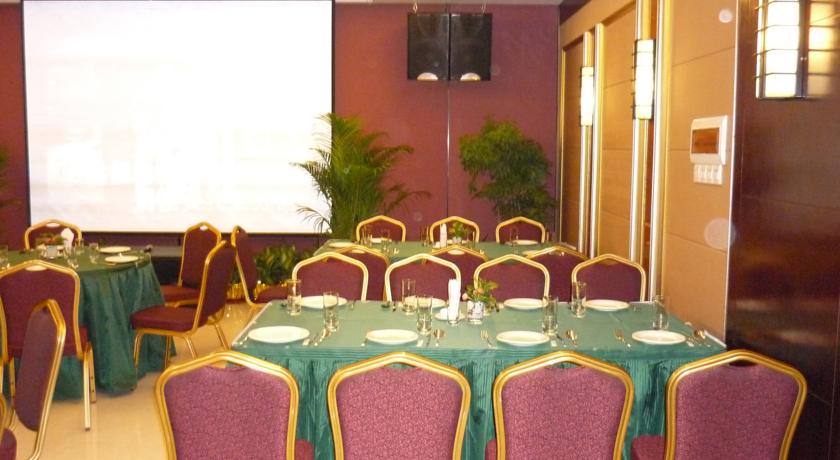Imagen del bar/restaurante del Hotel Junyue, Guangzhou. Foto 3