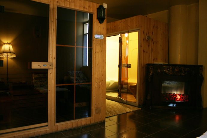 Imagen del bar/restaurante del Hotel Jupiter International Cazanchis. Foto 8