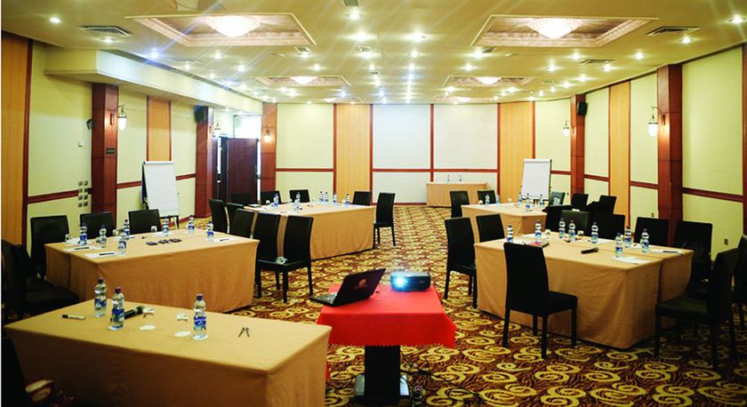 Imagen de los interiores del Hotel Jupiter International Cazanchis. Foto 12