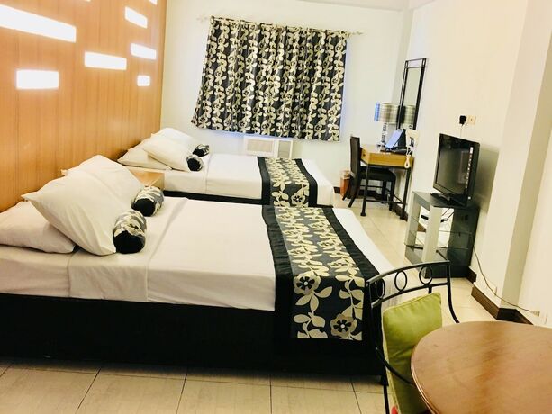 Imagen de la habitación del Hotel Jupiter Suites. Foto 17