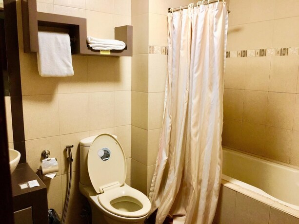Imagen de la habitación del Hotel Jupiter Suites. Foto 22