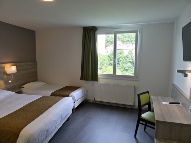 Imagen de la habitación del Hotel Jura. Foto 2