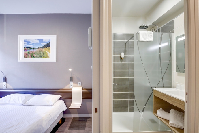 Imagen de la habitación del Hotel Jura. Foto 5