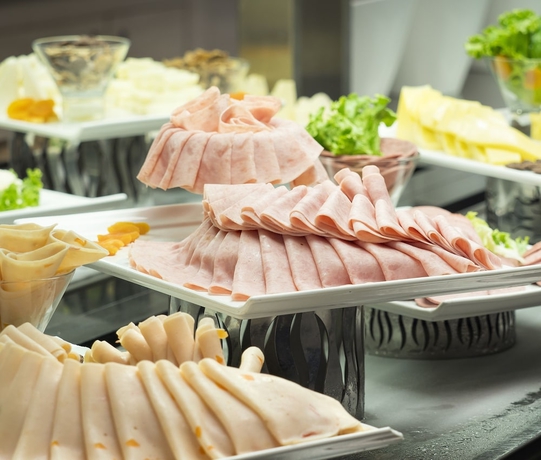 Imagen del bar/restaurante del Hotel Jura Hotels Ilgaz Mountain Resort. Foto 2