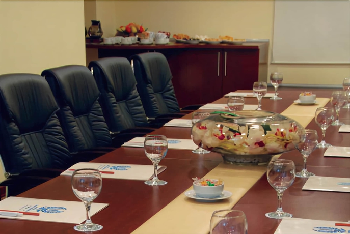 Imagen de los interiores del Hotel Jura Hotels Mavi Sürmeli Adana. Foto 19