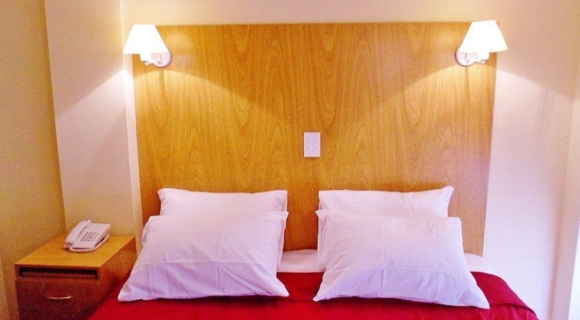 Imagen de la habitación del Hotel Juramento De Lealtad Townhouse. Foto 12
