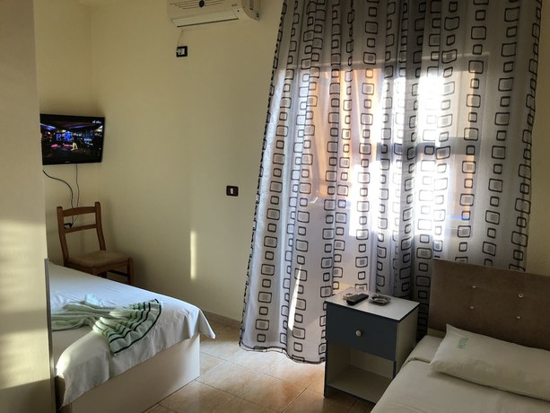 Imagen de la habitación del Hotel Jurgen, Lagjja e Re (Ishull-Sh&euml;ngjin). Foto 12