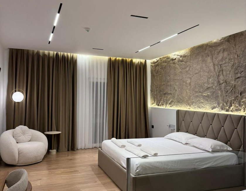 Imagen general del Hotel Jurgen, Lezhe. Foto 6