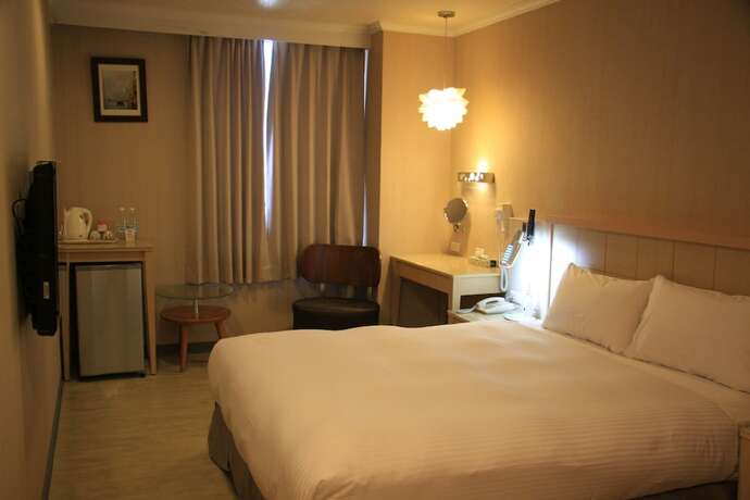Imagen de la habitación del Hotel Just Enjoy Business. Foto 21