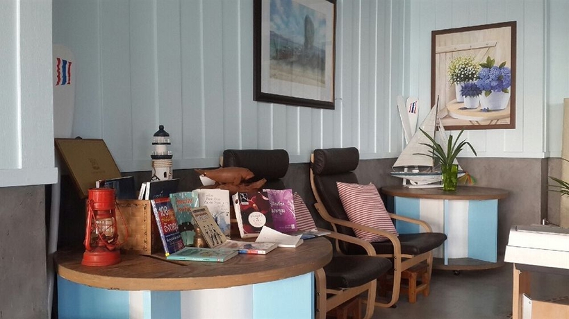 Imagen de los interiores del Hotel Just Fine Krabi. Foto 6