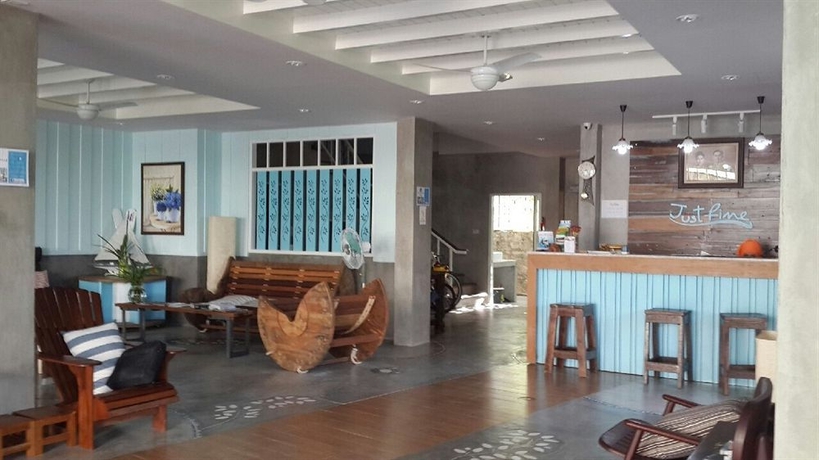 Imagen de los interiores del Hotel Just Fine Krabi. Foto 8