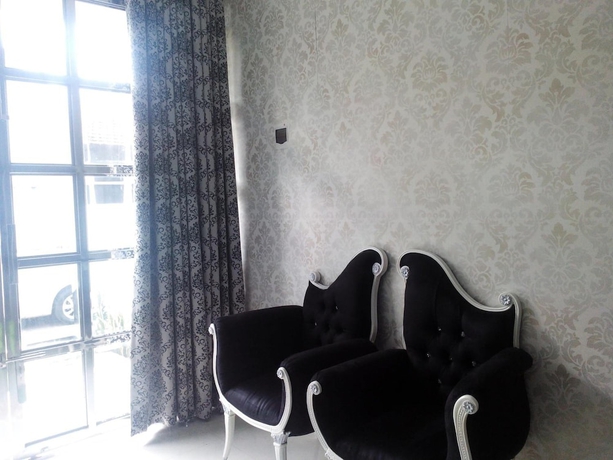 Imagen de la habitación del Hotel Just Inn Semarang. Foto 13