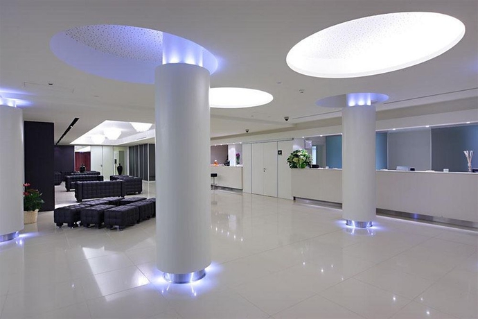 Imagen de los interiores del Hotel Just Lomazzo Fiera. Foto 5