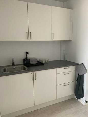 Imagen de la habitación del Hotel Just Sleep. Foto 16