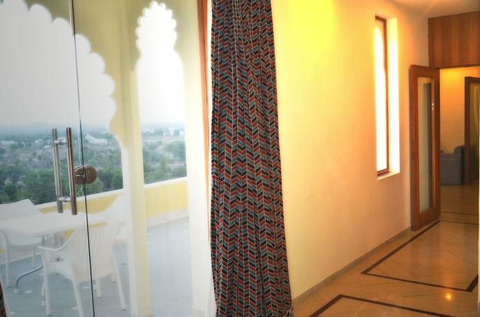 Imagen de la habitación del Hotel Justa Brij Bhoomi Nathdwara. Foto 34