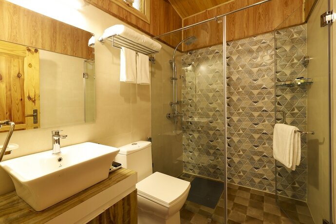 Imagen de la habitación del Hotel Justa Cliffend Resort and Spa, Mashobra. Foto 14