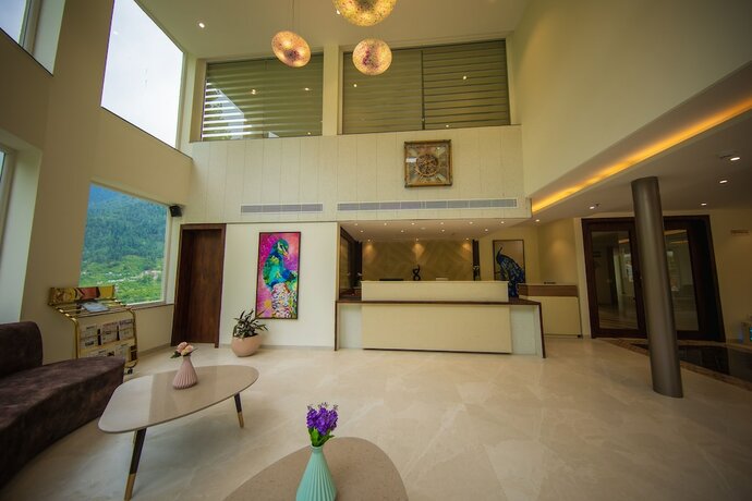 Imagen general del Hotel Justa Grand View Resort and Spa, Manali. Foto 12