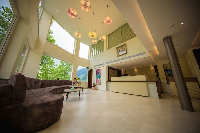 Imagen general del Hotel Justa Grand View Resort and Spa, Manali. Foto 13
