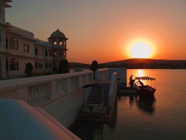 Imagen general del Hotel Justa Lake Nahargarh Palace. Foto 14