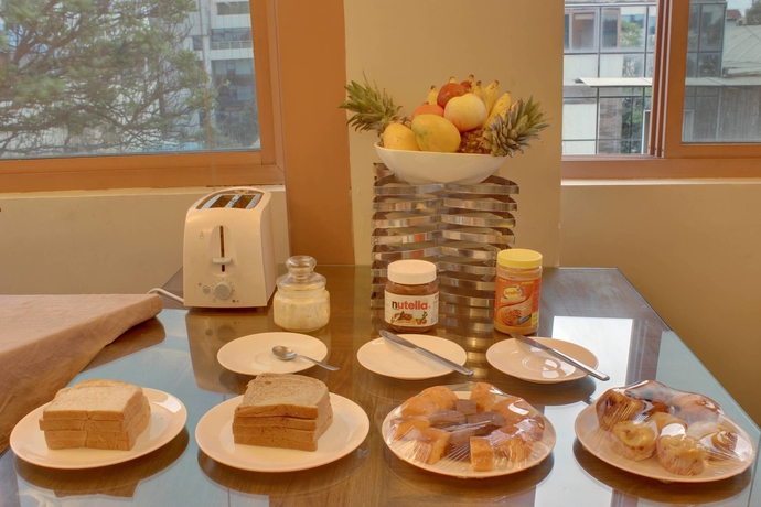 Imagen del bar/restaurante del Hotel Justa Mg Road. Foto 2