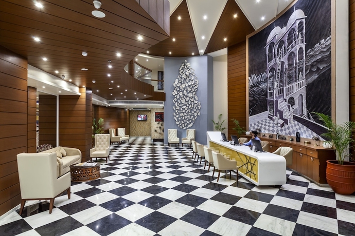 Imagen de los interiores del Hotel Justa Sajjangarh Resort and Spa. Foto 19