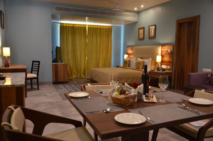 Imagen de la habitación del Hotel Justa Sajjangarh Resort and Spa. Foto 16