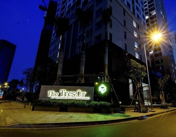 Imagen general del Hotel Justay Tresor Bach Dang River. Foto 1