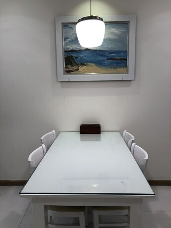 Imagen de la habitación del Hotel Justay Tresor Bach Dang River. Foto 30