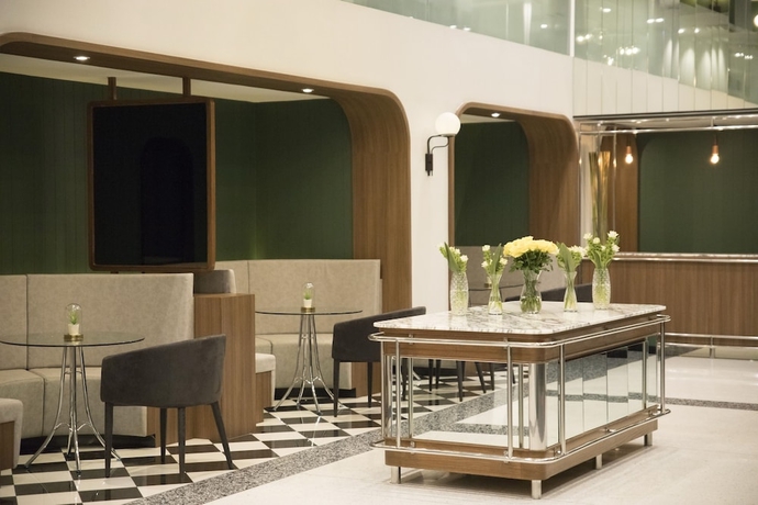 Imagen de los interiores del Hotel Justice, Bangkok. Foto 17