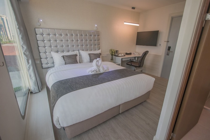 Imagen de la habitación del Hotel Justice, Bangkok. Foto 8