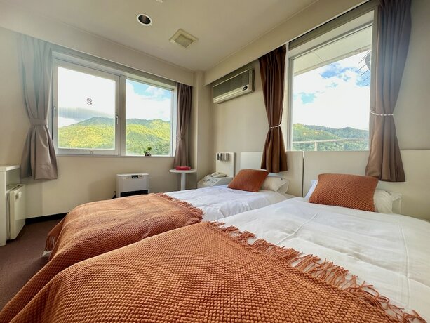 Imagen de la habitación del Hotel Justice. Foto 19