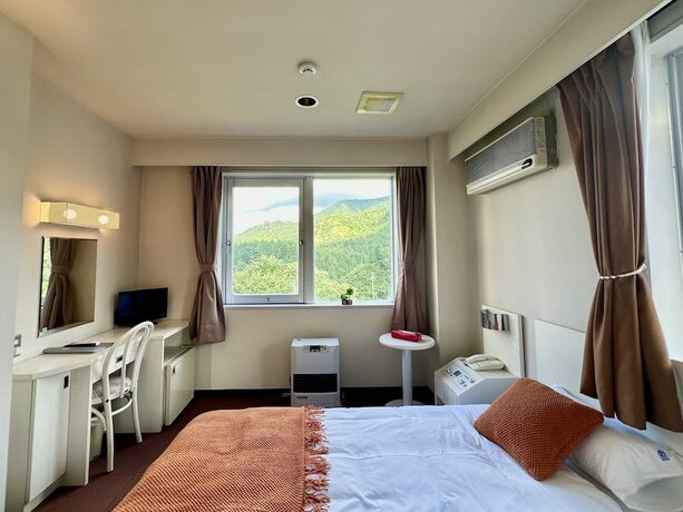 Imagen de la habitación del Hotel Justice. Foto 20