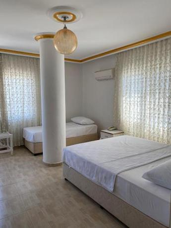 Imagen general del Hotel Justin Blue Otel. Foto 3