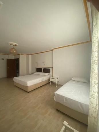 Imagen general del Hotel Justin Blue Otel. Foto 8