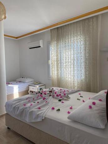 Imagen general del Hotel Justin Blue Otel. Foto 13