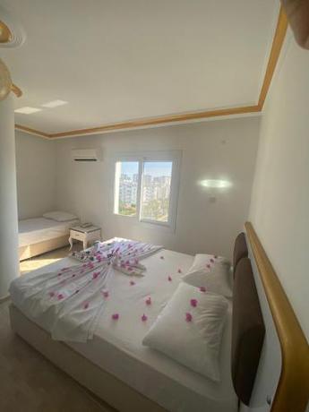 Imagen general del Hotel Justin Blue Otel. Foto 14