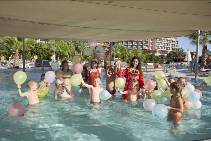 Imagen de la piscina del Hotel Justiniano Club Park Conti &ndash; All Inclusive. Foto 15