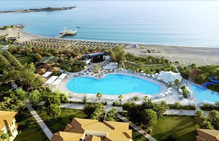 Imagen de la piscina del Hotel Justiniano Club Park Conti &ndash; All Inclusive. Foto 18