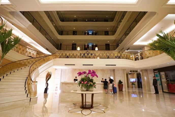Imagen de los interiores del Hotel Justwin Grand. Foto 8
