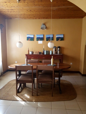 Imagen del bar/restaurante del Hotel Jutland Lodge Moshi. Foto 4